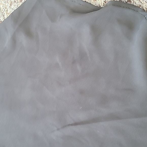 Lush Green Asymmetrical 3/4 Sleeve Blouse - Picture 4 of 6